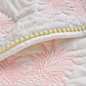 size of king duvet cover in inches